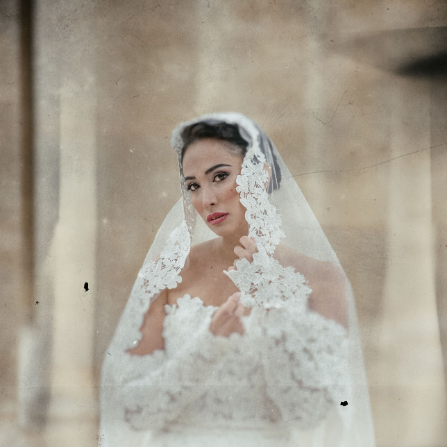 wedding photographer, bride portrait, old fashion style, Florence, Venice, Bari and Paris